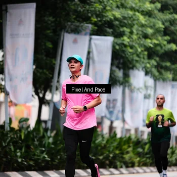 Runner Photo 8604691