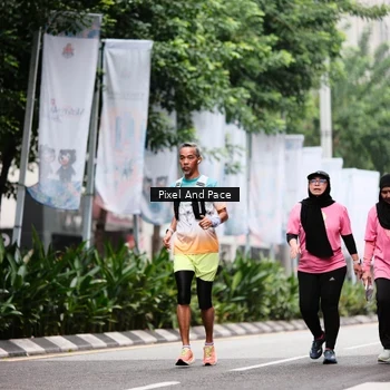 Runner Photo 8604896