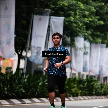 Runner Photo 8605005