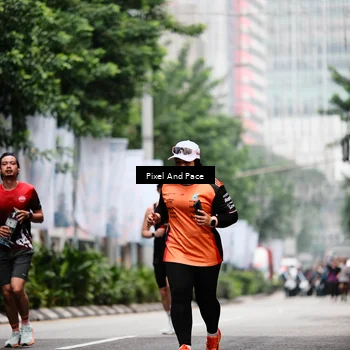Runner Photo 8605066