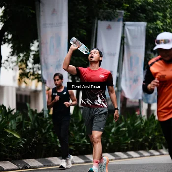 Runner Photo 8605080