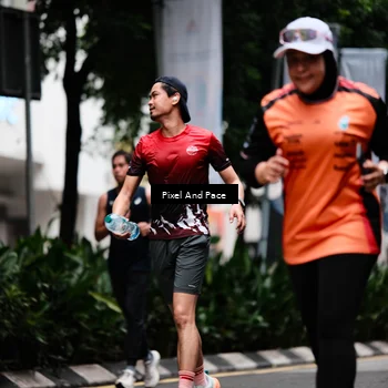 Runner Photo 8605089