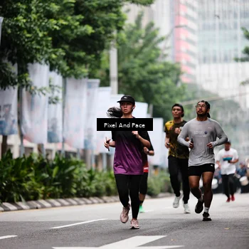 Runner Photo 8605092