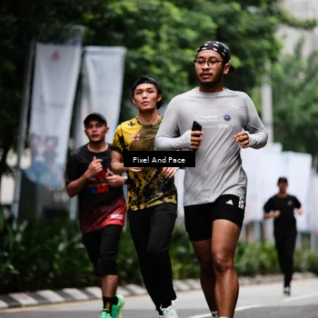 Runner Photo 8605102