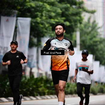 Runner Photo 8605120