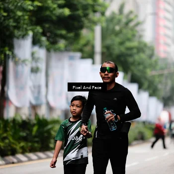 Runner Photo 8605174