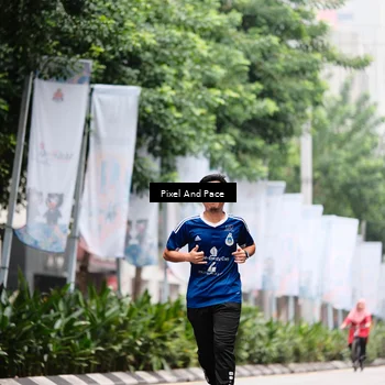 Runner Photo 8605219