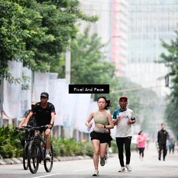 Runner Photo 8605224