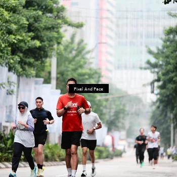 Runner Photo 8605292