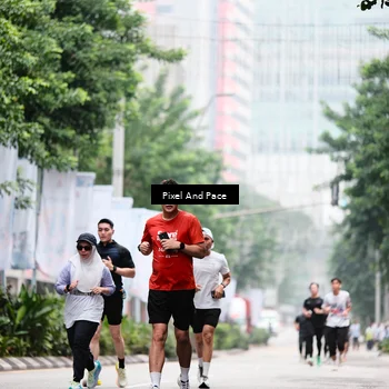 Runner Photo 8605293