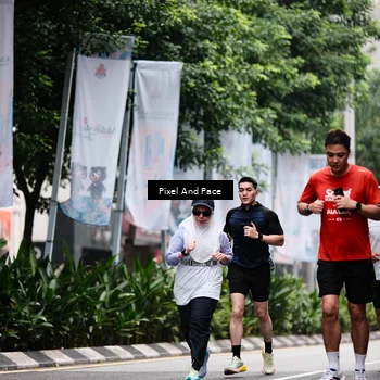 Runner Photo 8605294