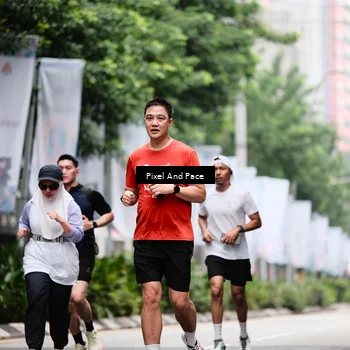 Runner Photo 8605299