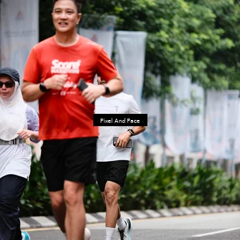 Runner Photo 8605305
