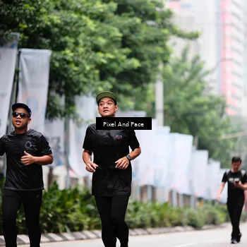 Runner Photo 8605312
