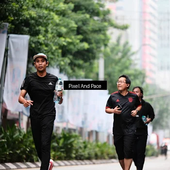 Runner Photo 8605481