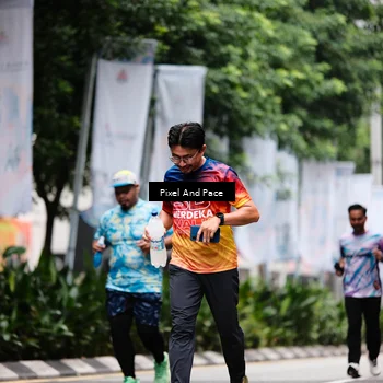 Runner Photo 8605516