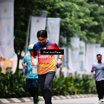 Runner Photo 8605518