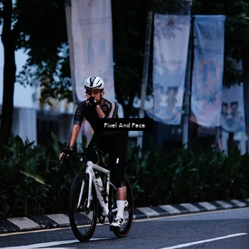 Runner Photo 8605525