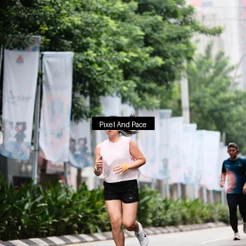Runner Photo 8605559