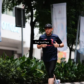 Runner Photo 8605610