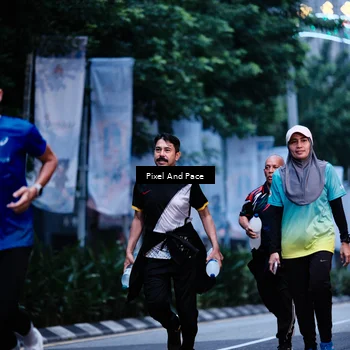 Runner Photo 8605711