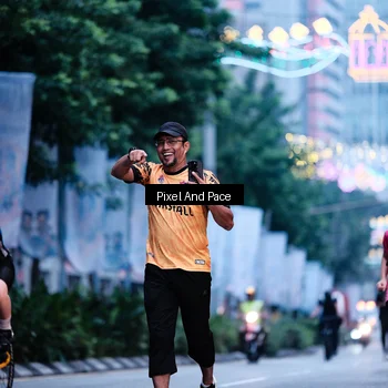 Runner Photo 8605734