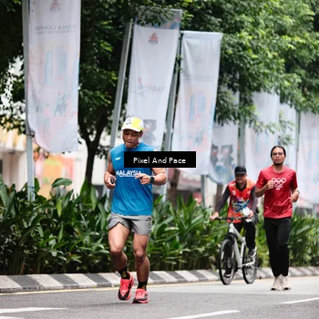 Runner Photo 8605828