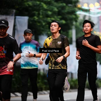 Runner Photo 8605893