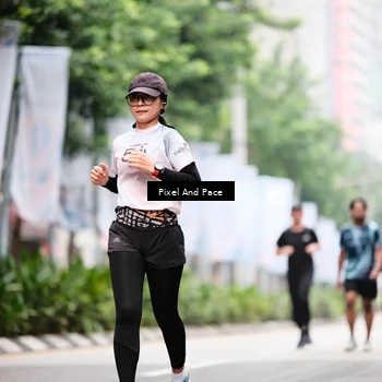 Runner Photo 8605909
