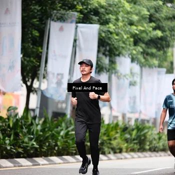 Runner Photo 8605910