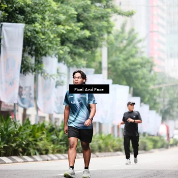 Runner Photo 8605914