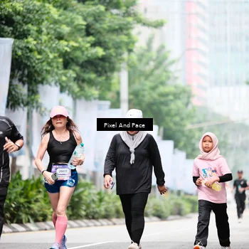 Runner Photo 8605940