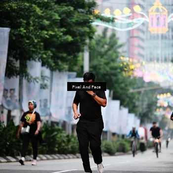 Runner Photo 8605946