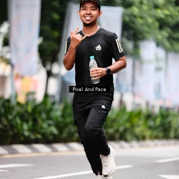 Runner Photo 8605973