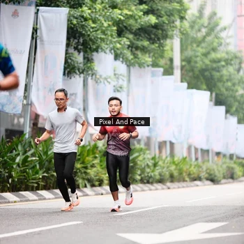 Runner Photo 8605995