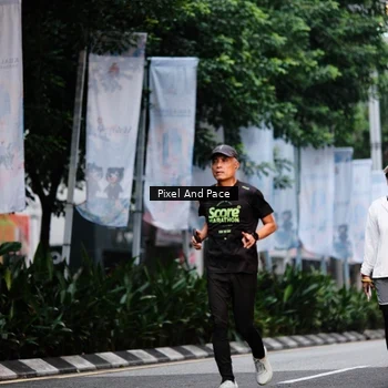 Runner Photo 8605999