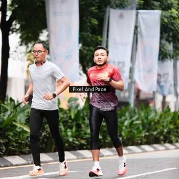 Runner Photo 8606012
