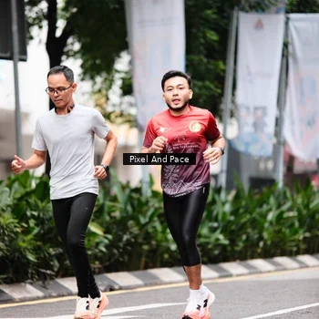 Runner Photo 8606019