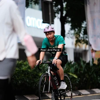 Runner Photo 8606022