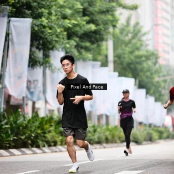 Runner Photo 8606043