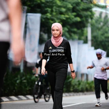 Runner Photo 8606062