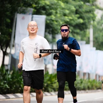 Runner Photo 8606072