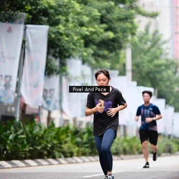 Runner Photo 8606094