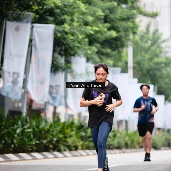 Runner Photo 8606096