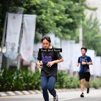 Runner Photo 8606105