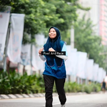 Runner Photo 8606111