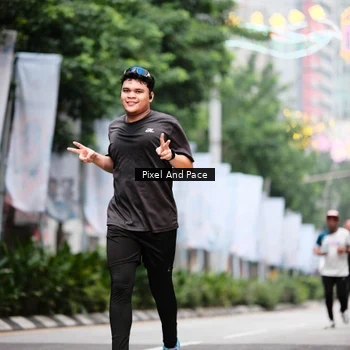 Runner Photo 8606117