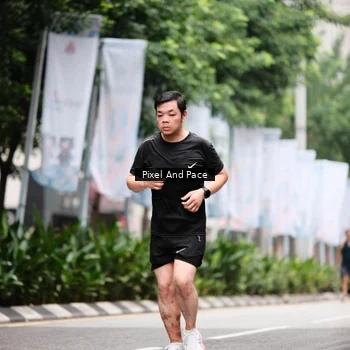 Runner Photo 8606122