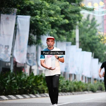 Runner Photo 8606129