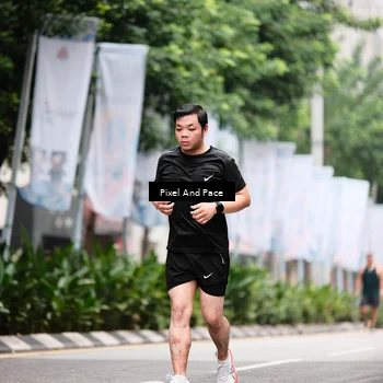 Runner Photo 8606131